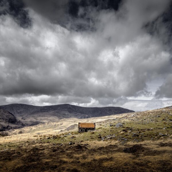Mountain Cottage - OPEN